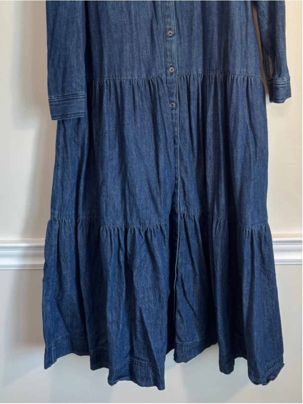 Boden Ellen Tiered Shirt Dress in Classic Mid-Vintage Denim Wash Southwestern - Picture 3 of 11